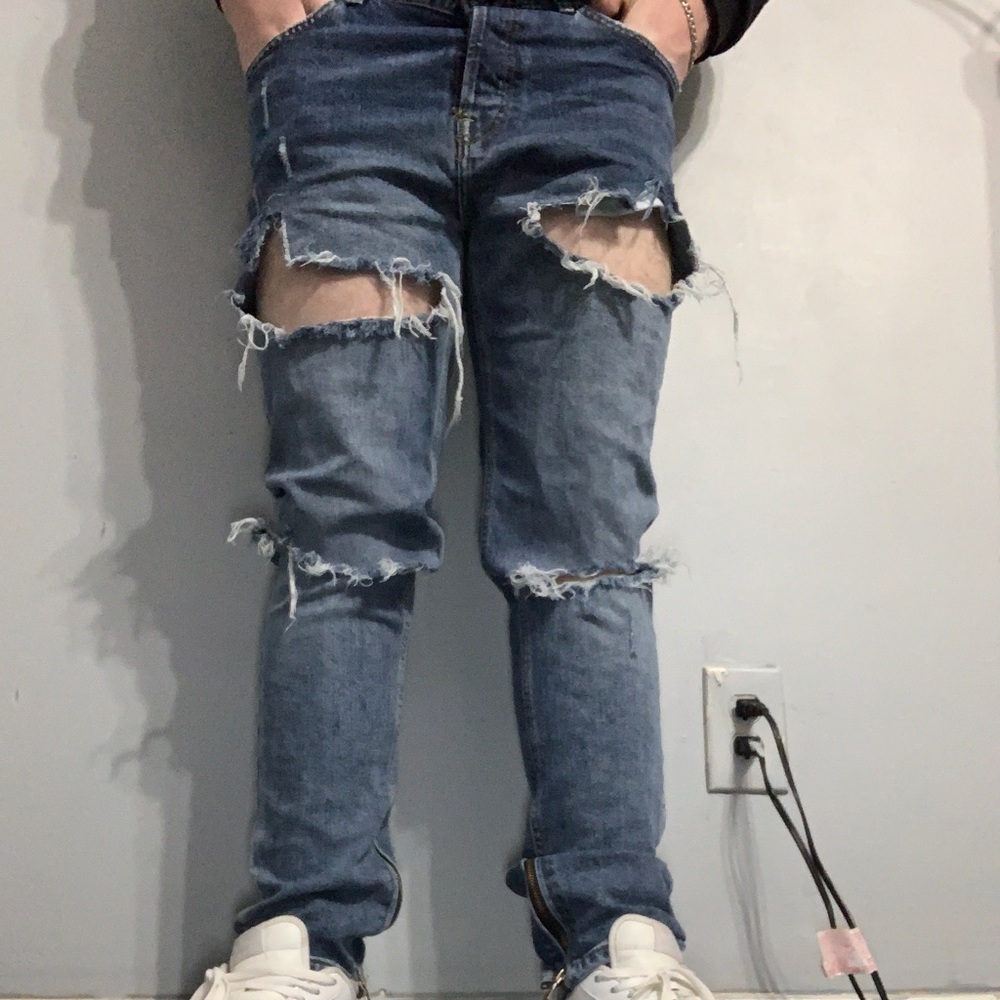 H&M Ripped Denim - Picture 2 of 7
